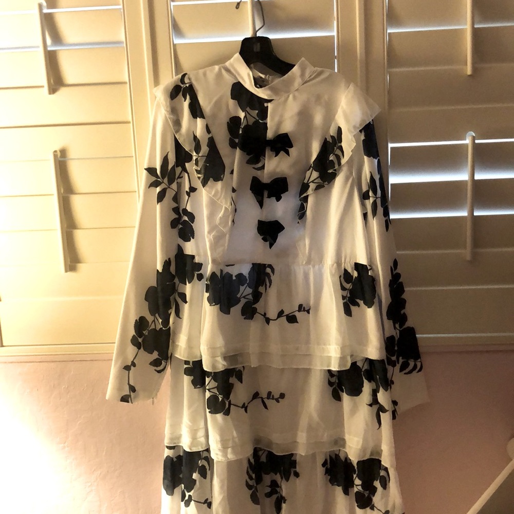 Long sleeve floral print tiered ruffle print dress